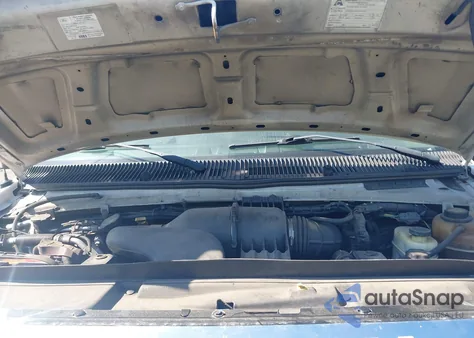 2013 Ford E-350 Super Duty Commercial z USA, uszkodzony, nr VIN 1FDSS3ES5DDB35354